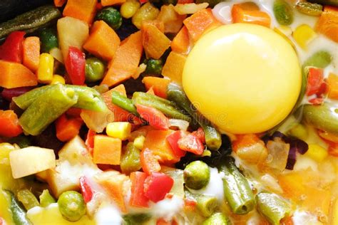 Fried Eggs With Vegetables Stock Image Image Of Bell French 20299395