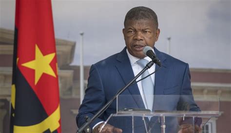 Angola Presidente Exonera Ministro De Estado E Chefe Da Casa De