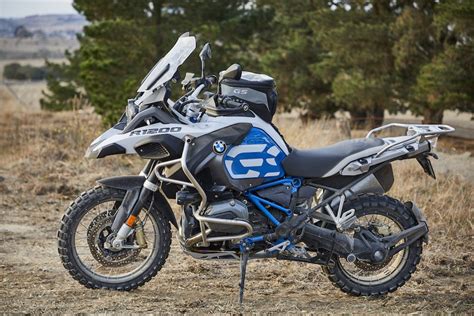 Read r 1200 gs adventure review and check out specifications, features, colors and other details such as engine specs. ใหม่ BMW R 1200 GS Adventure 2020 ราคา ตารางผ่อน-ดาวน์ รถ ...