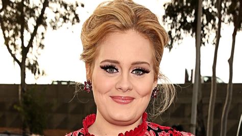 3:30 128 кбит/с 2.7 мб. Adele looks unrecognizable in rare new photo