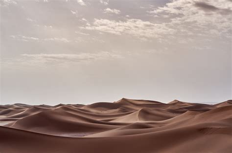 2560x1700 Desert Landscape Morning 4k Chromebook Pixel Hd 4k Wallpapers