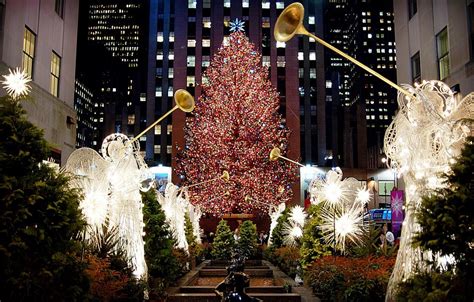 Wonderful Christmas Decorations From All Around The World