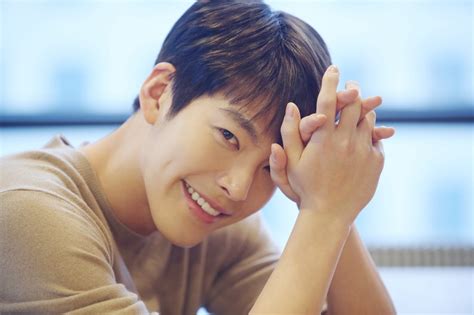 He began his career as a runway model and made his acting debut in the television drama white christmas. Kim Woo Bin Updates Fans With Handwritten Letter About ...