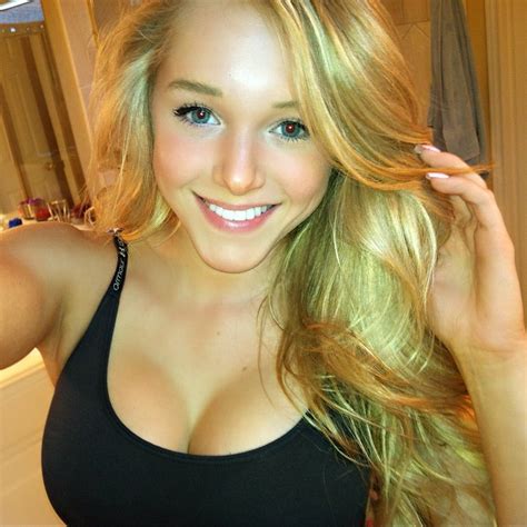 Courtney Tailor Sexy Pictures Courtney Is An Instagram