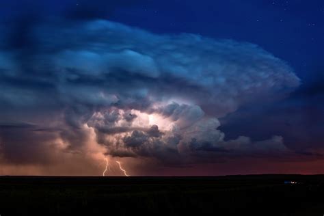 The Difference Between Isolated And Scattered Thunderstorms