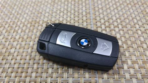 How To Change Replace Smart Key Fob Battery Bmw Series X Fcc Kr Wk Youtube