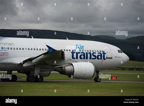 Glasgow Airport Runway High Resolution Stock Photography And Images Alamy