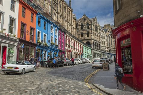 Edinburgh Street Photo Tour — Aperture Tours