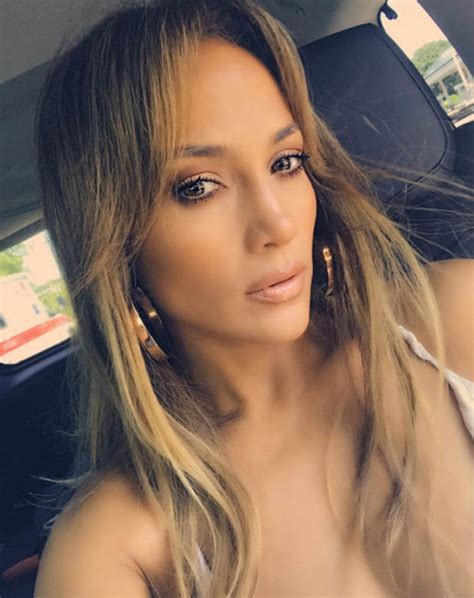 Jennifer Lopez 2017 Instagram Ni Tu Ni Yo Singer Causes Stir With Pic
