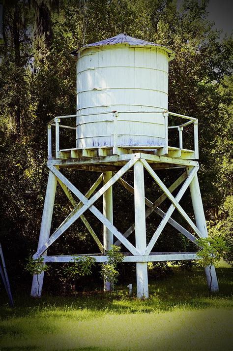 Old Water Tower Photograph By Laurie Perry Pixels