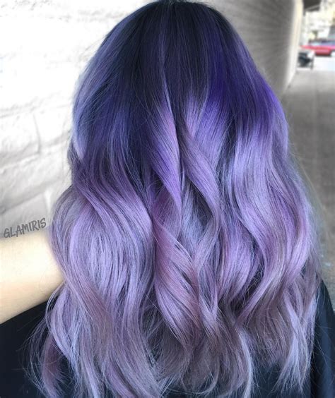 Purple And Silver Hair Coloration Cheveux Cheveux Très Colorés