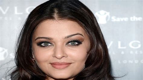 Aishwarya Rai Voted Fourth Most Beautiful Woman In Poll India Today