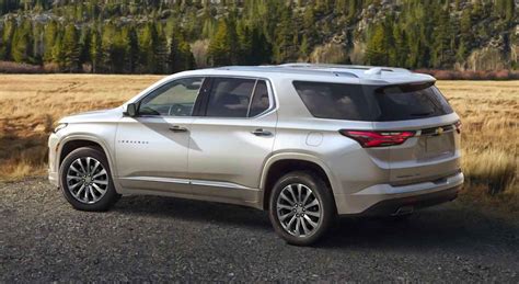 New 2023 Chevy Traverse Mid Size Suv Reviews Chevy Model