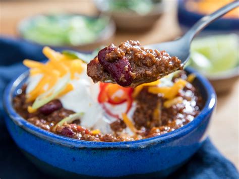 This easy chili recipe is made with ground beef, tomatoes, and beans. Pressure Cooker Ground Beef and Bean Chili Recipe | Serious Eats