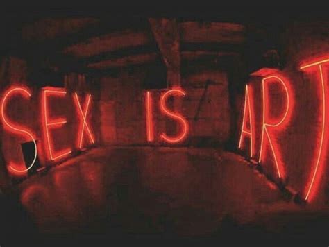 Pin By Fetch On Life Is Strange Red Aesthetic Neon Signs Neon