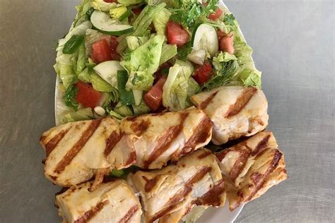 New Northeast Fresno Mediterranean Spot Doy Grill Opens Its Doors