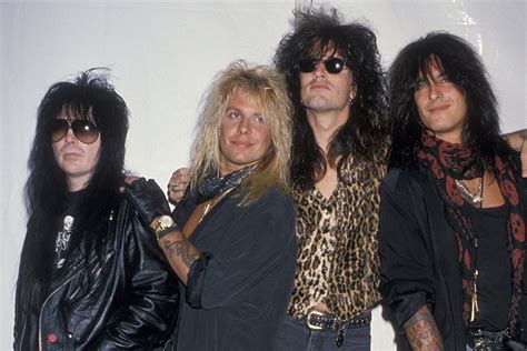 10 Facts You May Not've Known About Motley Crue's 'Dr. Feelgood'