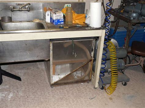 First, we use high quality steel and fabricate our own cabinets. Bead blast cabinet - Product Design