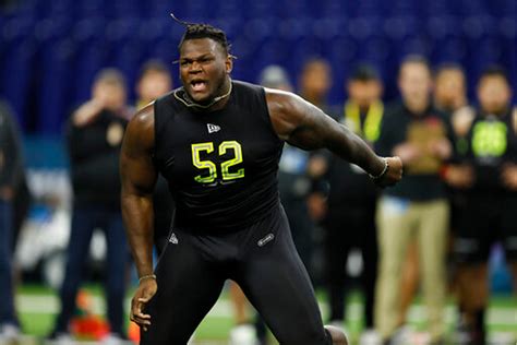 A visual look at how isaiah wilson ranks across the league, conference, division, and team. Titans select OT Isaiah Wilson in first round of 2020 NFL ...