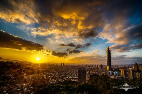 Sunset Over Taipei Taiwan Shot From The Peak Of Elephant Mountain