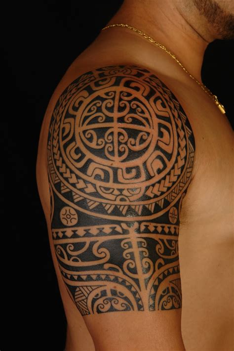 Awesome Polynesian Shoulder Sleeve Tattoo Design For Men And Women
