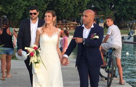 3:20 mavera cabrera 19 999 просмотров. Clara Morgane, Mylène Farmer, Mimie Mathy : Qui sont les ...