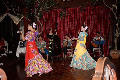 I Heart Manila Traditional Filipino Folk Dance Binasuan Folk Dance Filipino Clothing