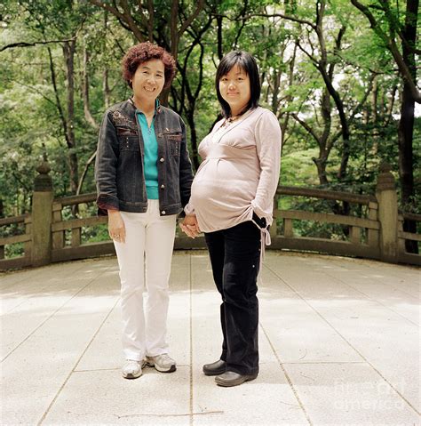 Pregnant Woman With Her Mother Photograph By Cecilia Magillscience Photo Library Pixels