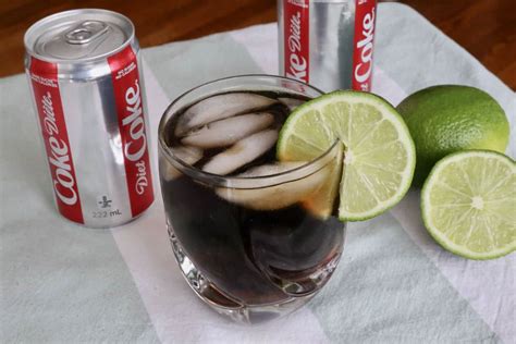 Sensul Acelor De Ceasornic Corp Ananiver Whiskey Coke Cocktail Oblong