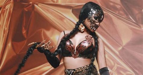 Nicki Minaj Flaunts Jaw Dropping Body In Sexy Warrior Styled Bikini For
