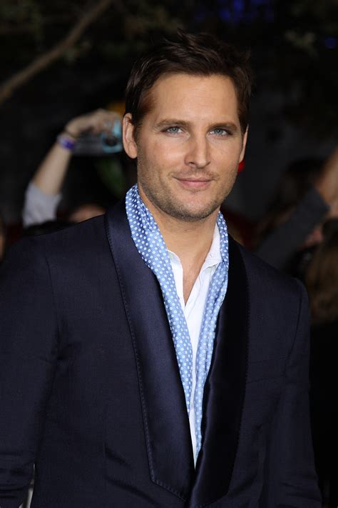 Peter Facinelli At The World Premiere Of The Twilight Saga Breaking