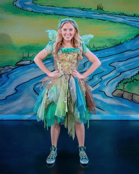 Cbeebies Science Ace Maddie Moate Raring To Fly High As Feisty