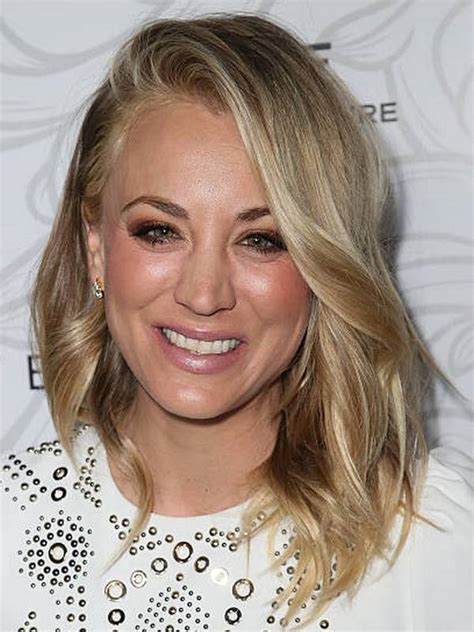 Kaley Cuoco Height Weight Body Stats Age Family Facts
