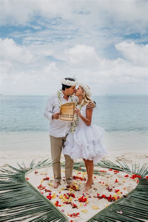 Traditional Tahitian Wedding Ceremony In Bora Bora