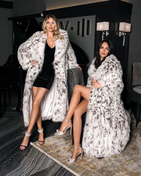 Pin By Wolfinskin On Fur In Girls Fur Coat Fur Coat Fashion Fur Fashion