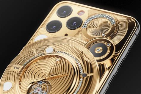 Iphone 11 pro kimler için uygun? This gold-encrusted one-off iPhone 11 Pro by Caviar costs ...