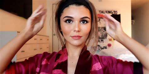 Lori Loughlins Daughter Olivia Jade Uploads First Makeup Tutorial Since College Admissions