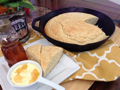 Cast Iron Sweet Southern Cornbread Savvy In The Kitchen
