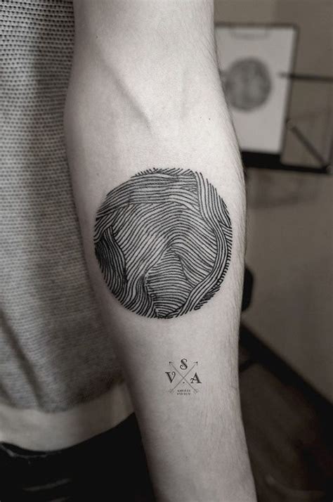 Iphone wallpaper pinterest dark wallpaper iphone mood wallpaper tumblr wallpaper wallpaper small tattoo designs are great for a first tattoo if you are thinking of getting inked. 45 Original Line Tattoos Designs and Ideas - Tattoos Era