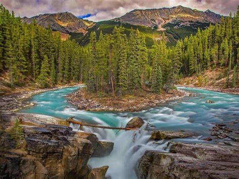 Posts about bing wallpapers written by ben. Sunwapta Falls - Bing Wallpaper Download