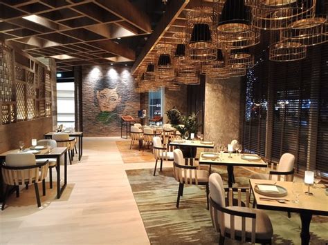 Charm Thai Dubai The Marina Menu Prices And Restaurant Reviews
