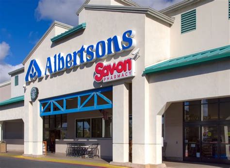 7 Major Changes Albertsons Is Making Right Now — Eat This Not That