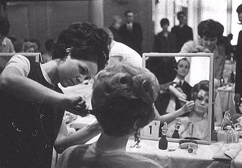 Inside Vintage Beauty Salons From The 1950s And 1960s ~ Vintage Everyday Vintage Beauty Salon