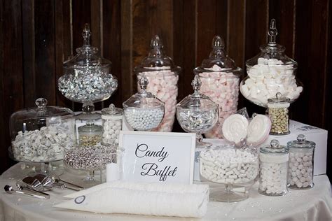 candy station at wedding