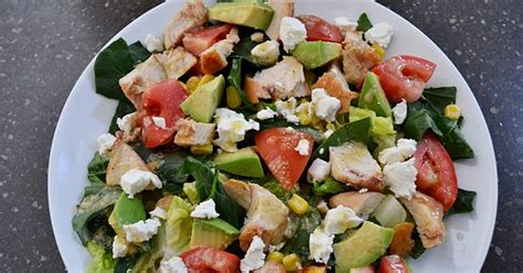 Spinach Salad With Chicken Avocado And Corn Recipe Yummly
