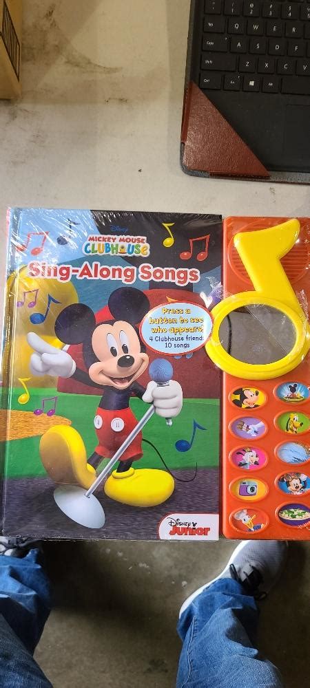 Mickey Mouse Clubhouse Surprise Mirror Sound Book Sing Along Songs