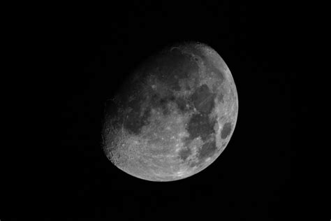 Moon 4 Days Before Full Moon Beginning Deep Sky Imaging Cloudy Nights