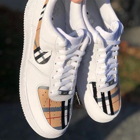 Burberry Af1 The Custom Movement In 2020 Hype Shoes White Nike