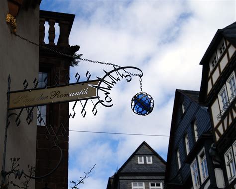 Studentische hilfskraft, hessisches landesamt für geschichtliche landeskunde. Haus der Romantik, Marburg | Ute | Flickr