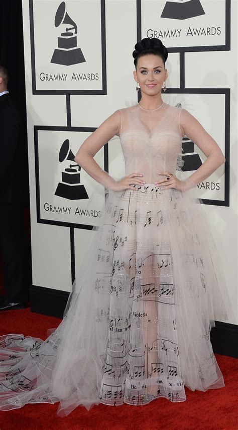 Katy Perrys Verdi Dress Steals Show At Grammys Classic Fm